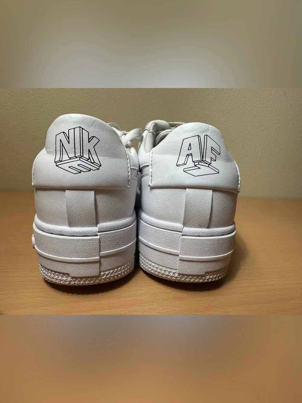 Nike Air Force 1 Pixel White Women’s Shoes Size 7